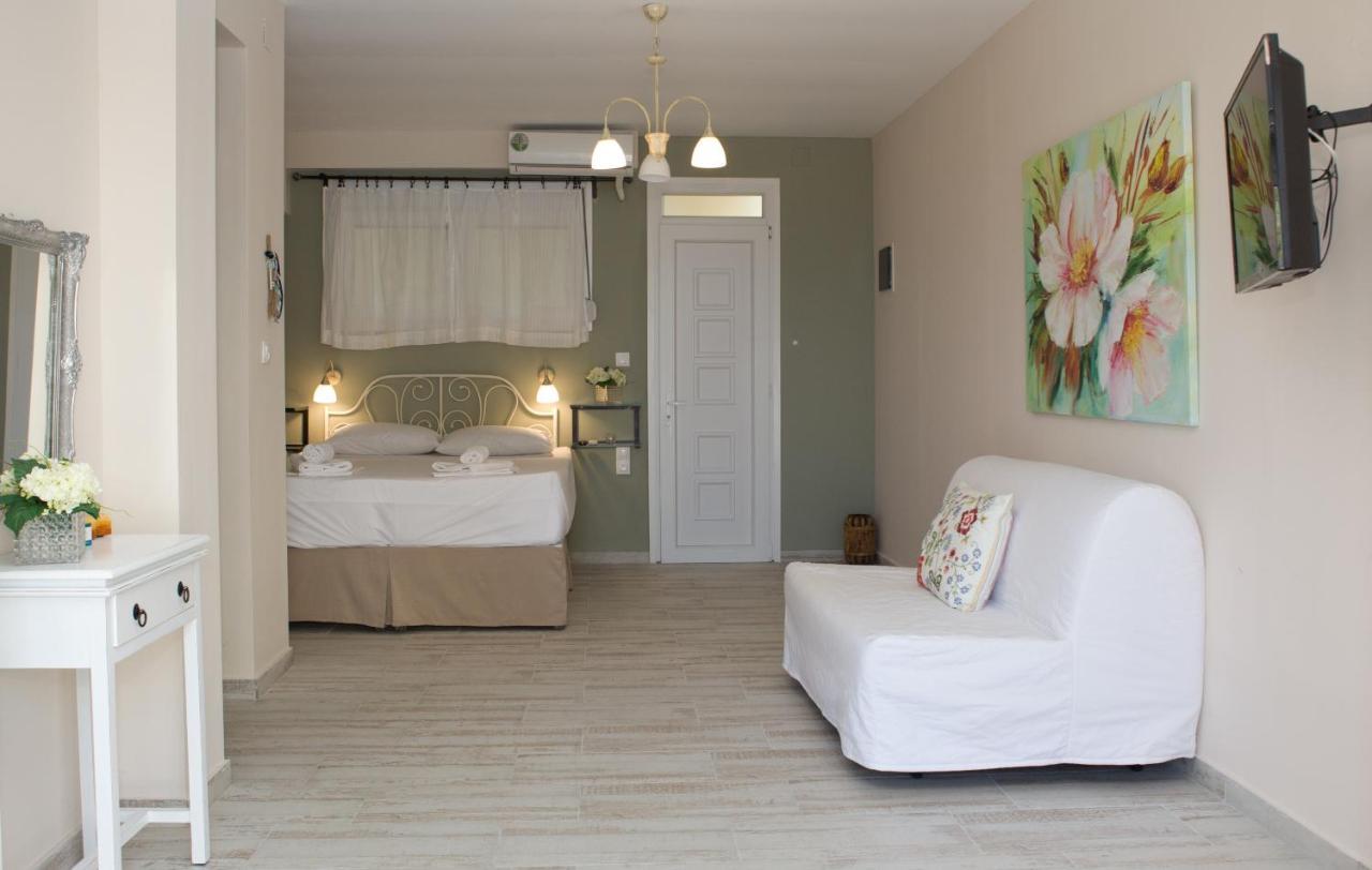 Axion Esti Apartments Skopelos Town Ngoại thất bức ảnh