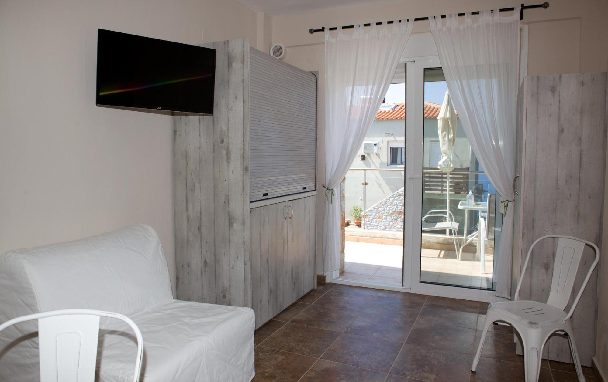Axion Esti Apartments Skopelos Town Ngoại thất bức ảnh