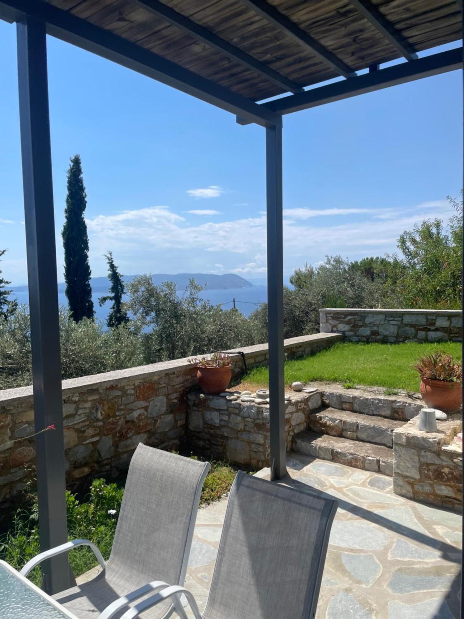 Axion Esti Apartments Skopelos Town Ngoại thất bức ảnh